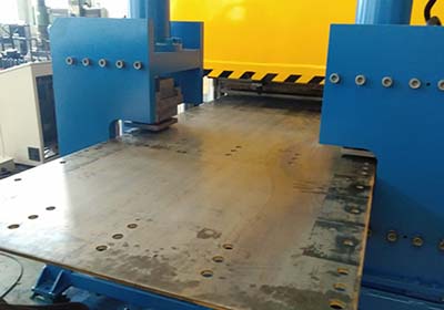 Corrugated board cold bending equipment